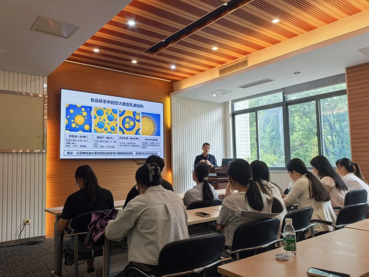 校企联动共研新知 | 苏州时搏官方网页版-时搏（中国）
走进江南大学，以核磁技术助力液滴粒径分析研究